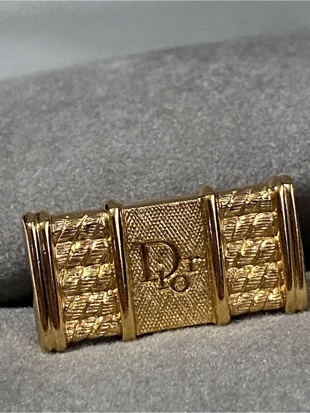 LKNW Vintage Christian Dior Cufflinks with Box Gold Tone Logo Basketweave - Picture 3 of 12